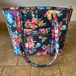 Iconic Vera Bradley Tote